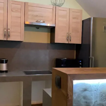 кам'яний двір *