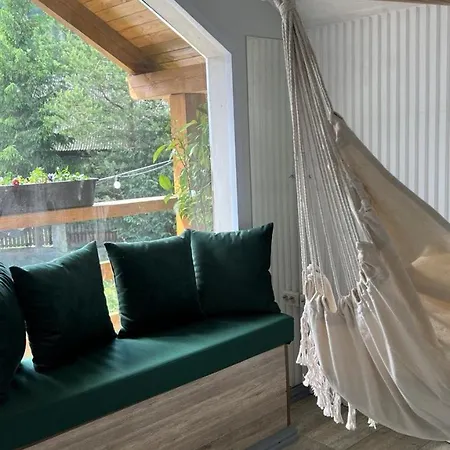 кам'яний двір Hotel