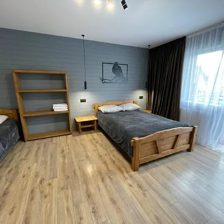 Hotel кам'яний двір Mykulytschyn