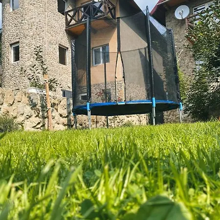 кам'яний двір Ξενοδοχείο *
